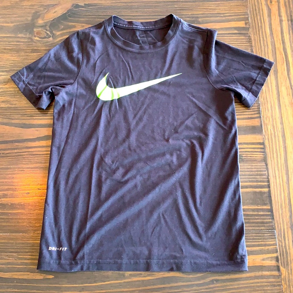Youth Nike Dri-fit Tee size small